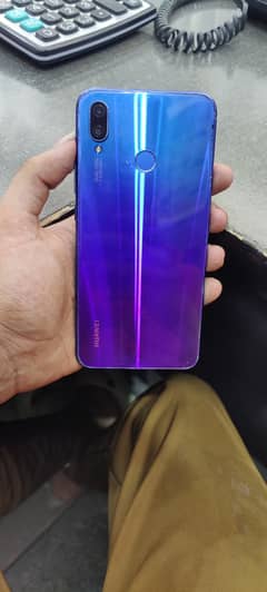 Nova 3i 4gb 128gb