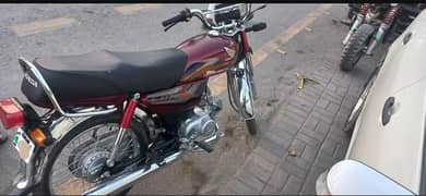 HONDA CD70  2025 Totally genuine bike