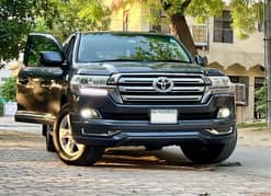 Toyota Land Cruiser AX.