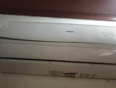 Hair 1 ton ac good colling good working