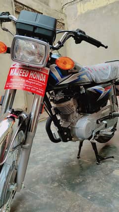 Honda 125 2025 model only 1746km used