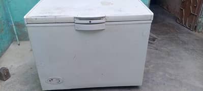 Waves  deep fridge signal door 10 10 condition