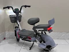 ELECTRIC SCOOTY For Kids