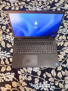 DELL Latitude 5520 Core i3 11th Gen 3GHz 16/256 15.6"LED