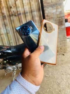 Tecno