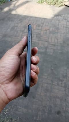 IPHONE XR 64gb JV