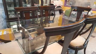 dinning table with 6 chairs