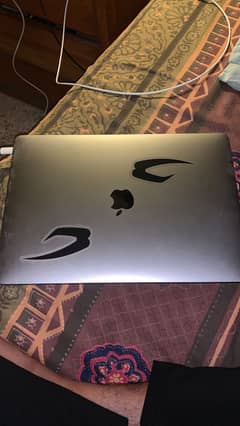 MacBook Pro 2017 model