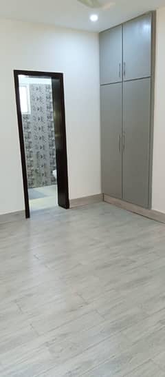 COMMERICAL