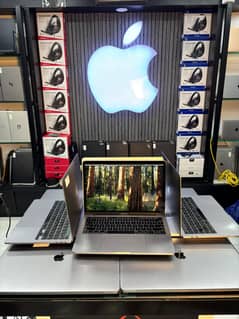 MacBook Pro 2018 i5 & i7 8GB/16GB/256GB/512GB SS,Starting from 100000