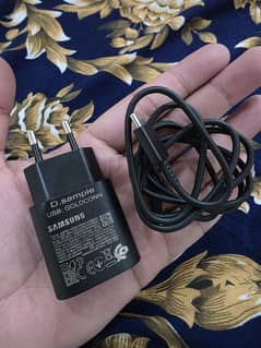Samsung Original 25 watt Superfast charger with Original Cable