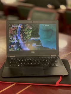 Dell Laptop Core I7 6th Generation 8 Gb Ram 256 gb Ssd