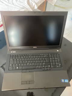 Dell work station M6700 i7 17 inch