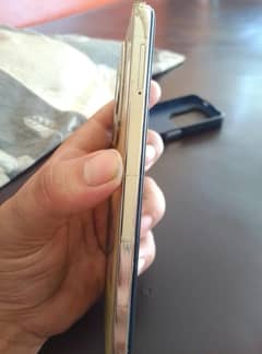 infinx hot 40i 4+4 128GB  phone :03167975767