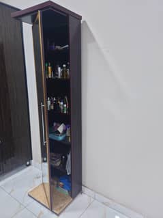 makeup wardrobe