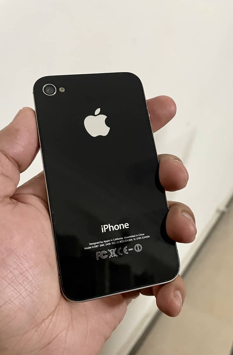 iPhone 4s 0