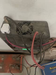 NS ups 1000 watt one battery