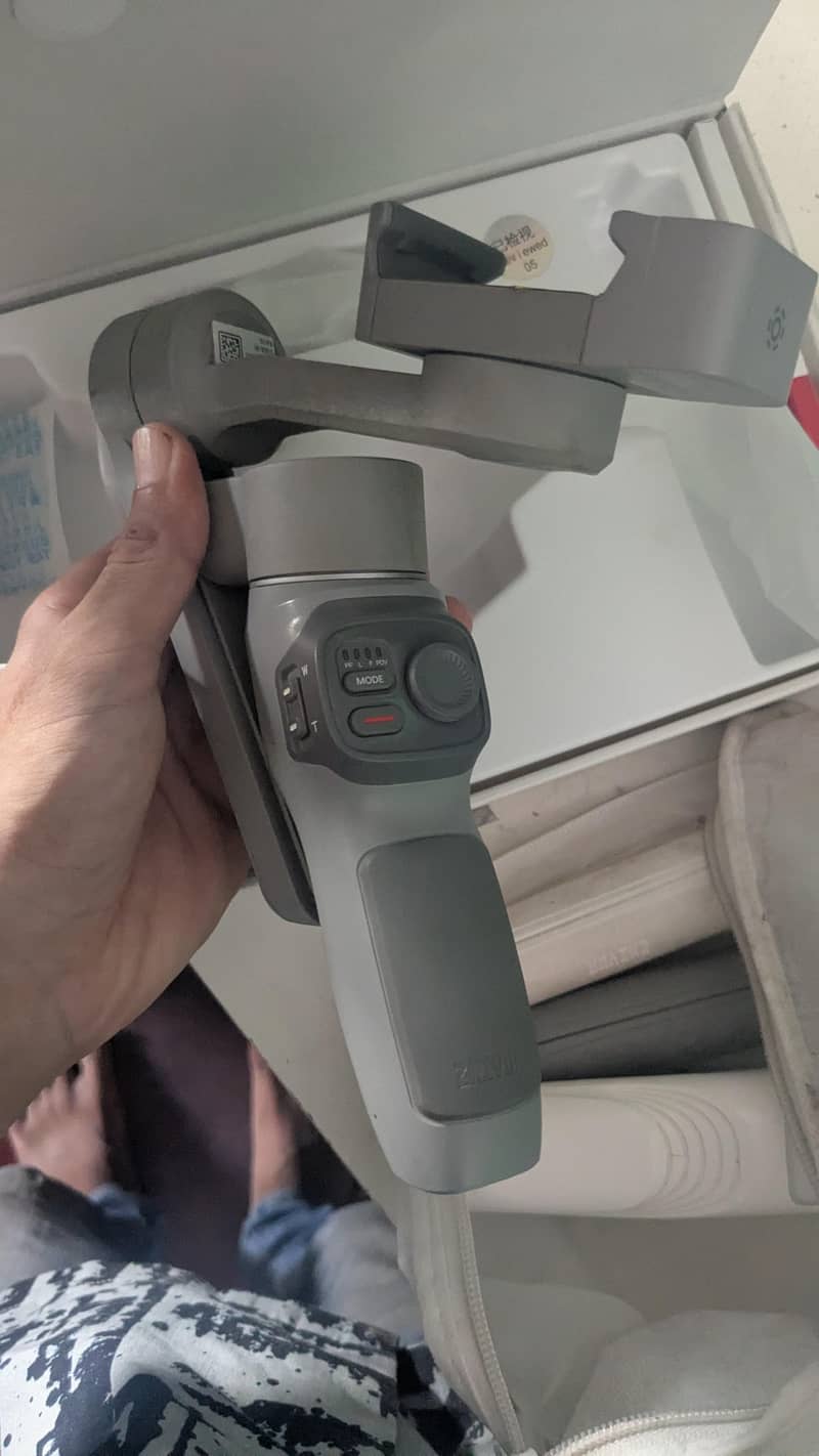 Zhiyun Smooth Q3 Smart Gimble 6