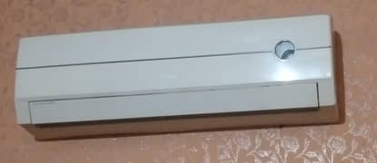 gree 1.5 non inverter ac for sale urgent