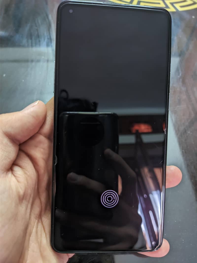 OnePlus 8T 12/256GB in Mint Condition Scratchless and Barely Used 0