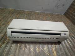 mitsubishi 1 ton A. c for sale