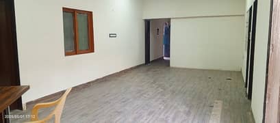 Office Of 400 Square Yards Available For Rent In Gulshan-E-Iqbal - Block 5