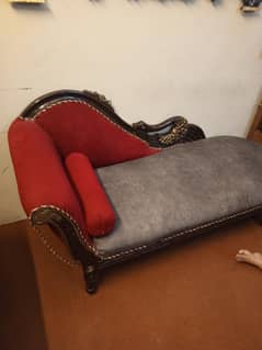 dewan for sale new condition