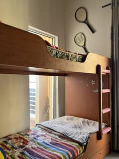 Bunk bed