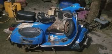 Vespa Urgent sale