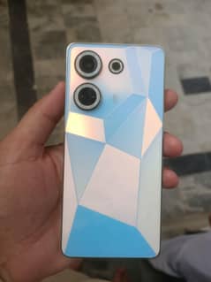Tecno Common 20.