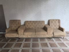 4 seater sofa set very comfortable and luxury