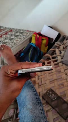 Samsung A52 with box no charger