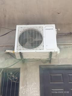 Kenwood 1.5 ton AC good condition
