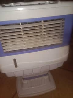 Air cooler bollar