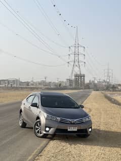 Toyota Corolla Altis Grande 1.8 2015