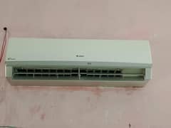 Very Careful Condition GREE g10Inverter
