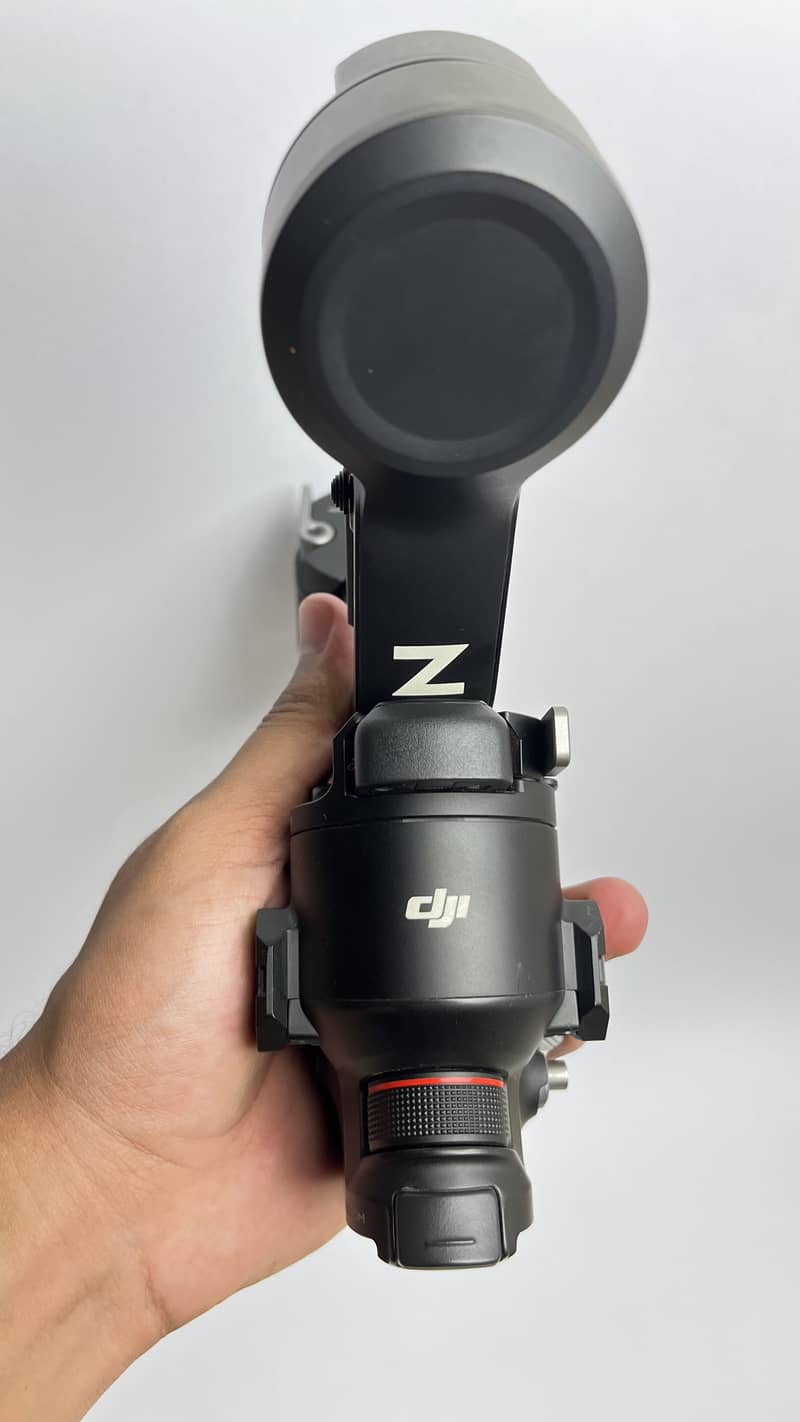 Dji rs3 barely used with vertical mount 19