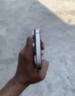 Iphone 15 pro max jv