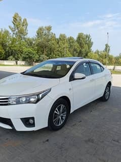 Corolla Grande 2015 model petrol