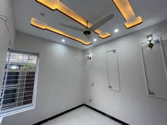 ORIGINAL DEMAND ON CALL 3 MARLA BRAND NEW FIRST ENTRY HOUSE AVAILABLE FOR SALE IN UNION GREEN SOCIETY B BLOCK COLLAGE ROAD LAHORE