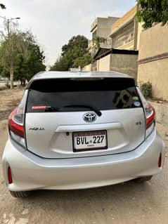 Toyota Aqua 2018 S key package