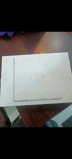 Apple MacBook air M3 ,16gb 256 gb in new just box opened