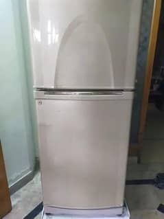 Dawlance fridge for sale