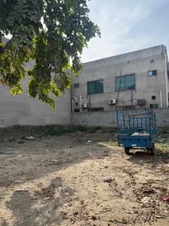 5 MARLA RESIDENTIAL PLOT AVAILABLE FOR SALE AT GREAT LOACTION IN NASHEMAN-E-IQBAL PHASE 2