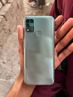 INfinix hot 11 play 4/128 with box no open no repair