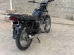 SUZUKI GS 150