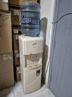 Homage water Dispenser with fridge