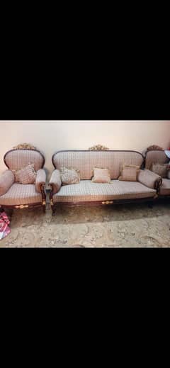 urgent chiniot sofa set with cusions for sale
