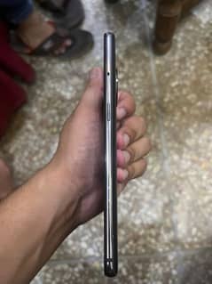 One Plus 7T Great mobile with no defects with charger