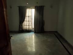 10 Marla Lower Portion Available For Rent
